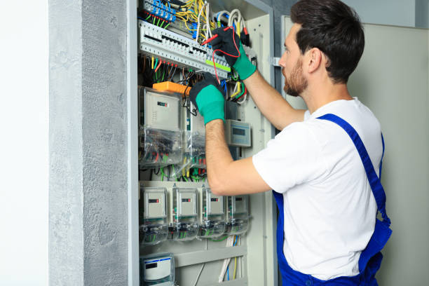 Best Licensed Electrician  in Elverson, PA